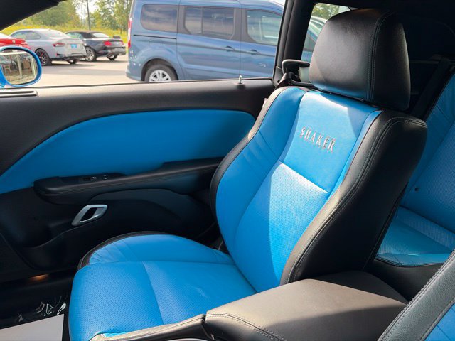 Used 2015 Dodge Challenger R/T RWD image 10