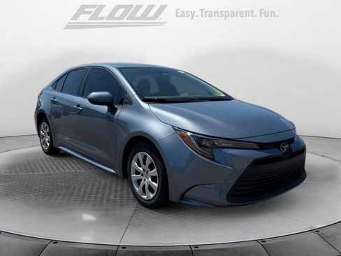 Certified 2024 Toyota Corolla LE image 1