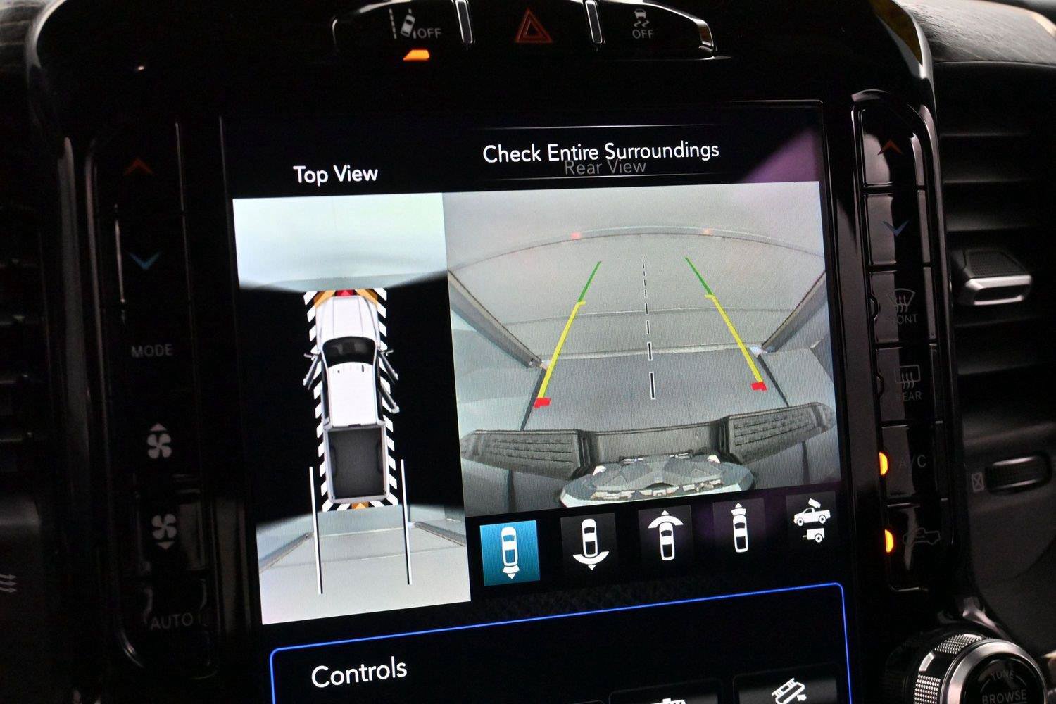 Used 2020 RAM 2500 Limited AWD/4WD image 29