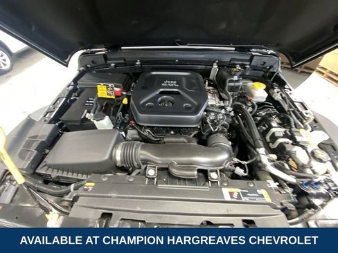 Used 2021 Jeep Wrangler Unlimited Sport AWD/4WD image 38