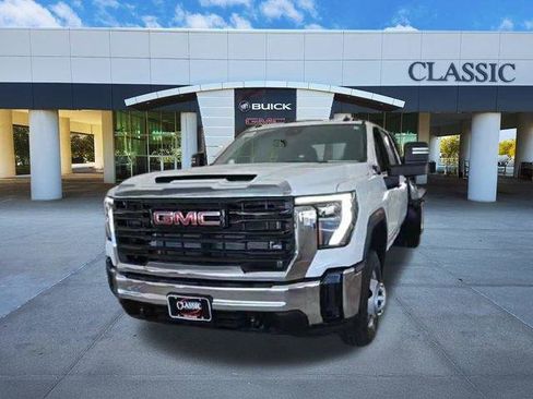New 2026 GMC Sierra 3500 Pro w/ Convenience Package AWD/4WD image 3