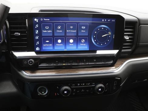 Used 2023 Chevrolet Silverado 1500 LT image 24