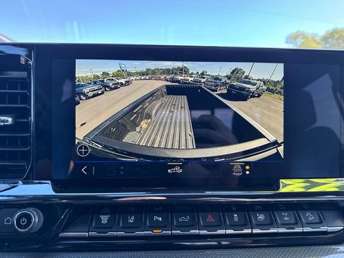 Used 2026 Chevrolet Silverado 2500 ZR2 AWD/4WD image 46