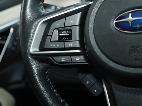 Used 2020 Subaru Outback Limited image 23