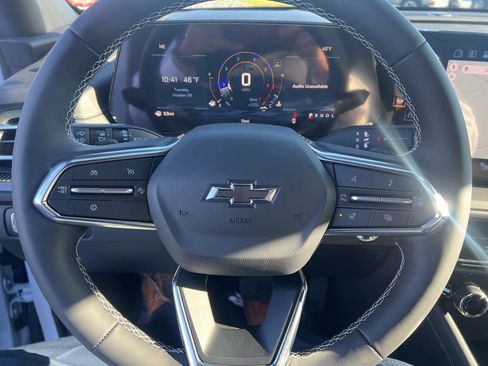 New 2026 Chevrolet Traverse LT w/ Midnight/Sport Edition image 16