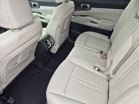 New 2026 Kia Sorento EX AWD/4WD image 12