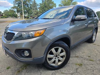 Used 2013 Kia Sorento LX w/ Third Row Pkg