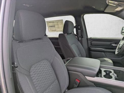 New 2026 RAM 1500 Express AWD/4WD image 12