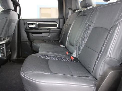 Used 2024 RAM 2500 Big Horn w/ Sport Appearance Package AWD/4WD image 27