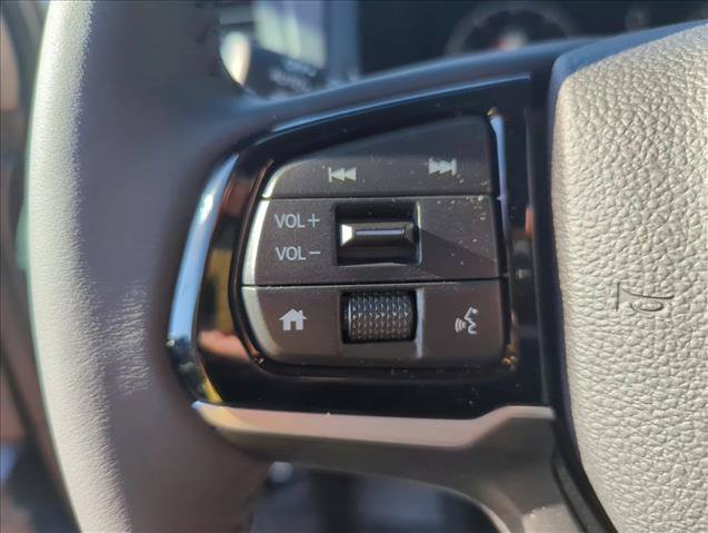 Certified 2026 Honda Odyssey Touring image 14