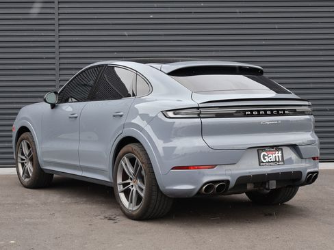 Certified 2024 Porsche Cayenne S AWD/4WD image 3