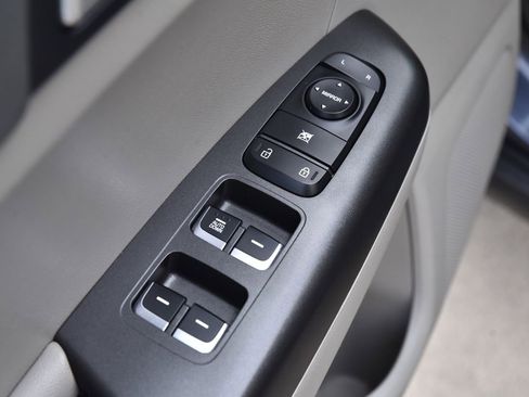 Used 2017 Kia Sportage LX image 9