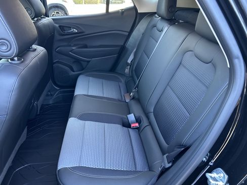 New 2025 Chevrolet Trax LT w/ Driver Confidence Package image 42