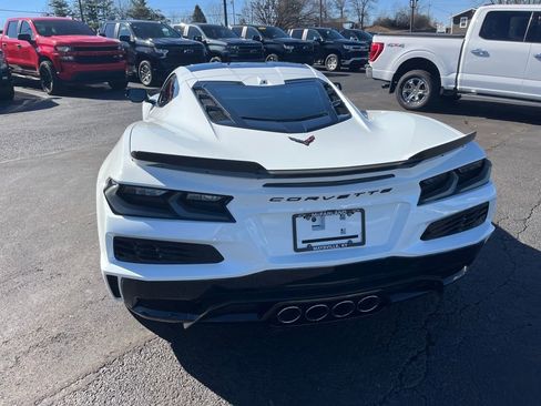 Used 2025 Chevrolet Corvette Z06 image 4
