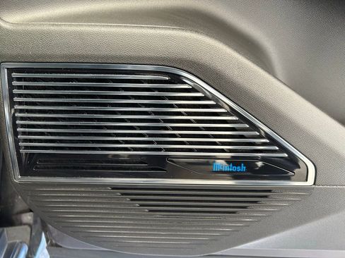 Used 2025 Jeep Wagoneer S Launch Edition image 14