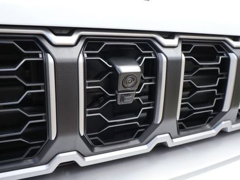 New 2026 Jeep Grand Cherokee L Limited w/ Luxury Tech Group II AWD/4WD image 8