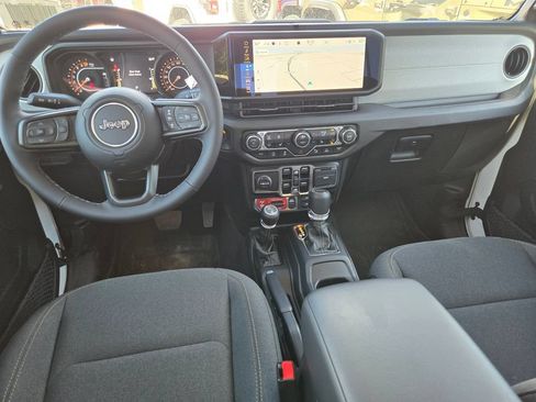 New 2025 Jeep Gladiator Sport AWD/4WD image 20