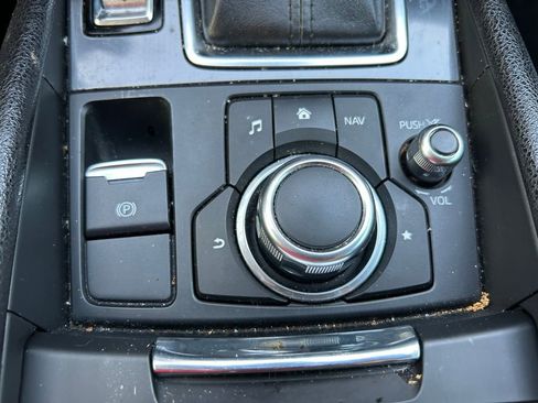 Used 2017 MAZDA MAZDA6 Touring FWD image 27