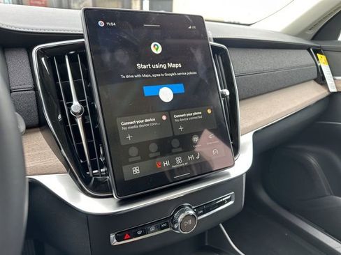 New 2026 Volvo XC90 B6 Plus image 16