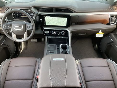 New 2026 GMC Sierra 2500 Denali w/ Technology Package AWD/4WD image 20