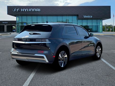 New 2026 Hyundai Ioniq 5 SE RWD image 7
