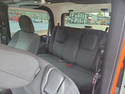 Used 2023 Jeep Wrangler Sport AWD/4WD image 28
