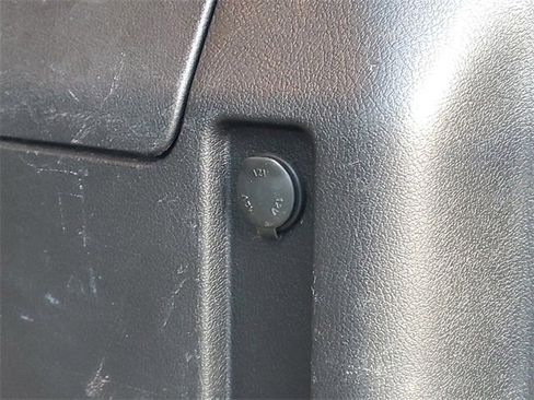 Used 2008 HUMMER H3 Luxury image 8