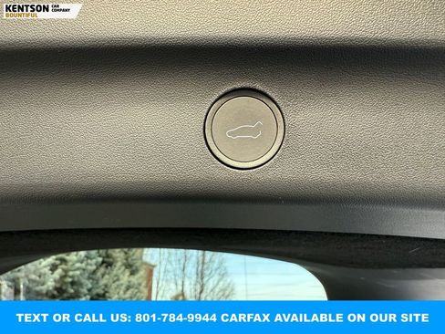 Used 2023 Tesla Model Y Long Range image 33