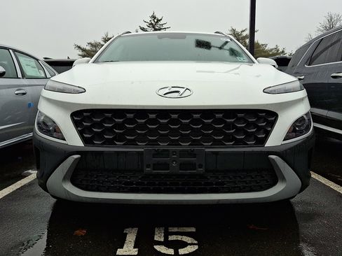 Used 2023 Hyundai Kona SEL image 2