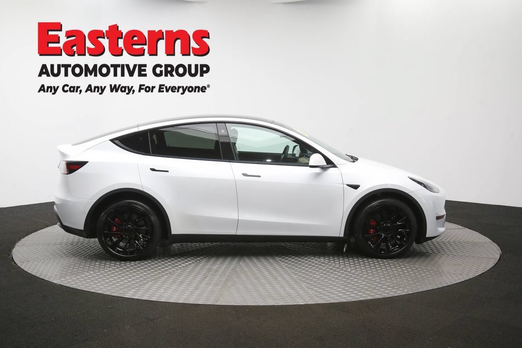 Used 2022 Tesla Model Y Long Range AWD/4WD image 41