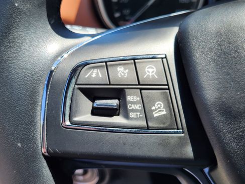 Used 2019 Maserati Levante GranLusso AWD/4WD image 22