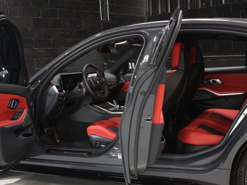 Used 2023 BMW M3 Competition w/ Executive Package RWD image 31