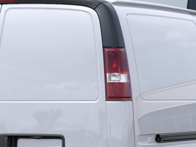 New 2025 GMC Savana 2500 w/ Driver Convenience Package RWD image 35