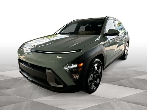 Used 2024 Hyundai Kona SEL FWD image 1
