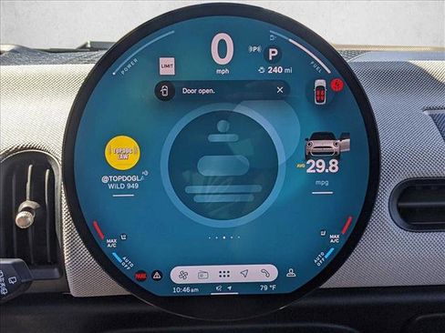 Used 2025 MINI Cooper 2-Door Hardtop image 14