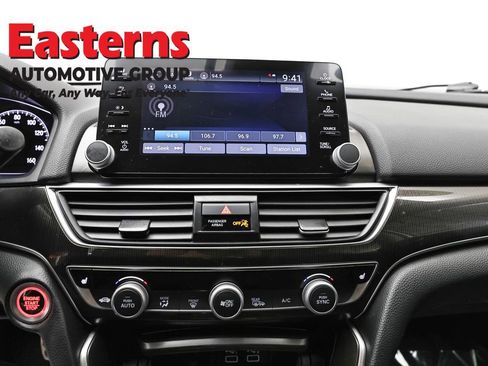 Used 2022 Honda Accord Sport Special Edition image 12