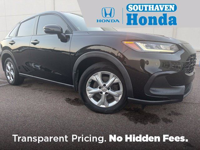 Used 2024 Honda HR-V LX image 1