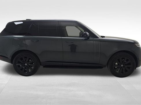 Used 2023 Land Rover Range Rover SE AWD/4WD image 10