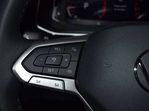 New 2026 Volkswagen Jetta SEL image 7