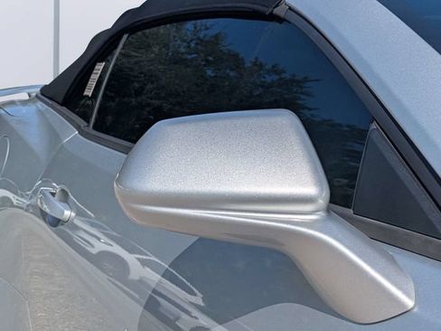 Used 2019 Chevrolet Camaro LT RWD image 10