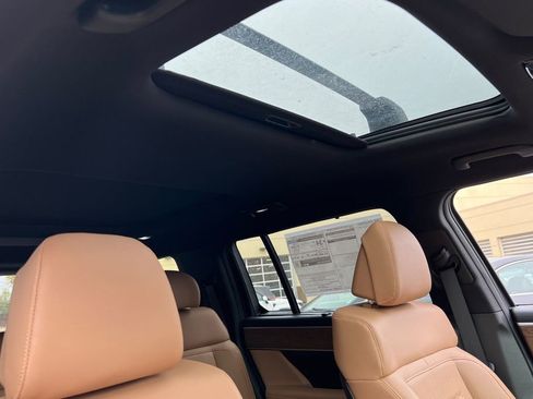 New 2026 Hyundai Santa Fe Limited image 15