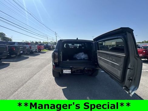 New 2024 GMC Hummer EV 3X w/ LPO, Illumination Package AWD/4WD image 23