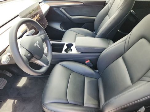 Used 2023 Tesla Model Y Long Range AWD/4WD image 11