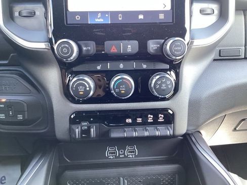 New 2026 RAM 2500 Big Horn AWD/4WD image 36