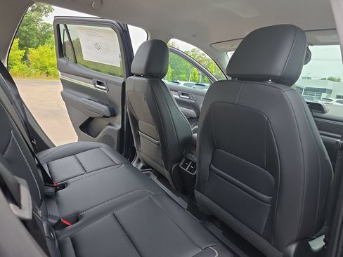 New 2027 GMC Terrain Denali w/ LPO, Floor Liner Package AWD/4WD image 11