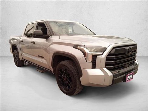 Used 2024 Toyota Tundra SR5 AWD/4WD image 3