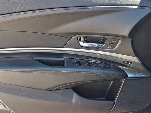 Used 2014 Acura RLX image 13