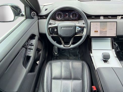 Used 2025 Land Rover Range Rover Evoque S AWD/4WD image 16