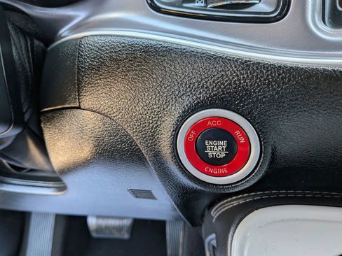 Used 2019 Dodge Challenger SXT AWD/4WD image 39