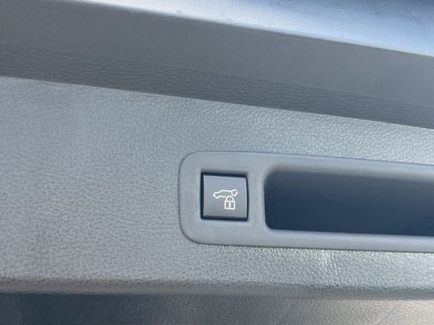 New 2026 Toyota Sienna XLE image 22